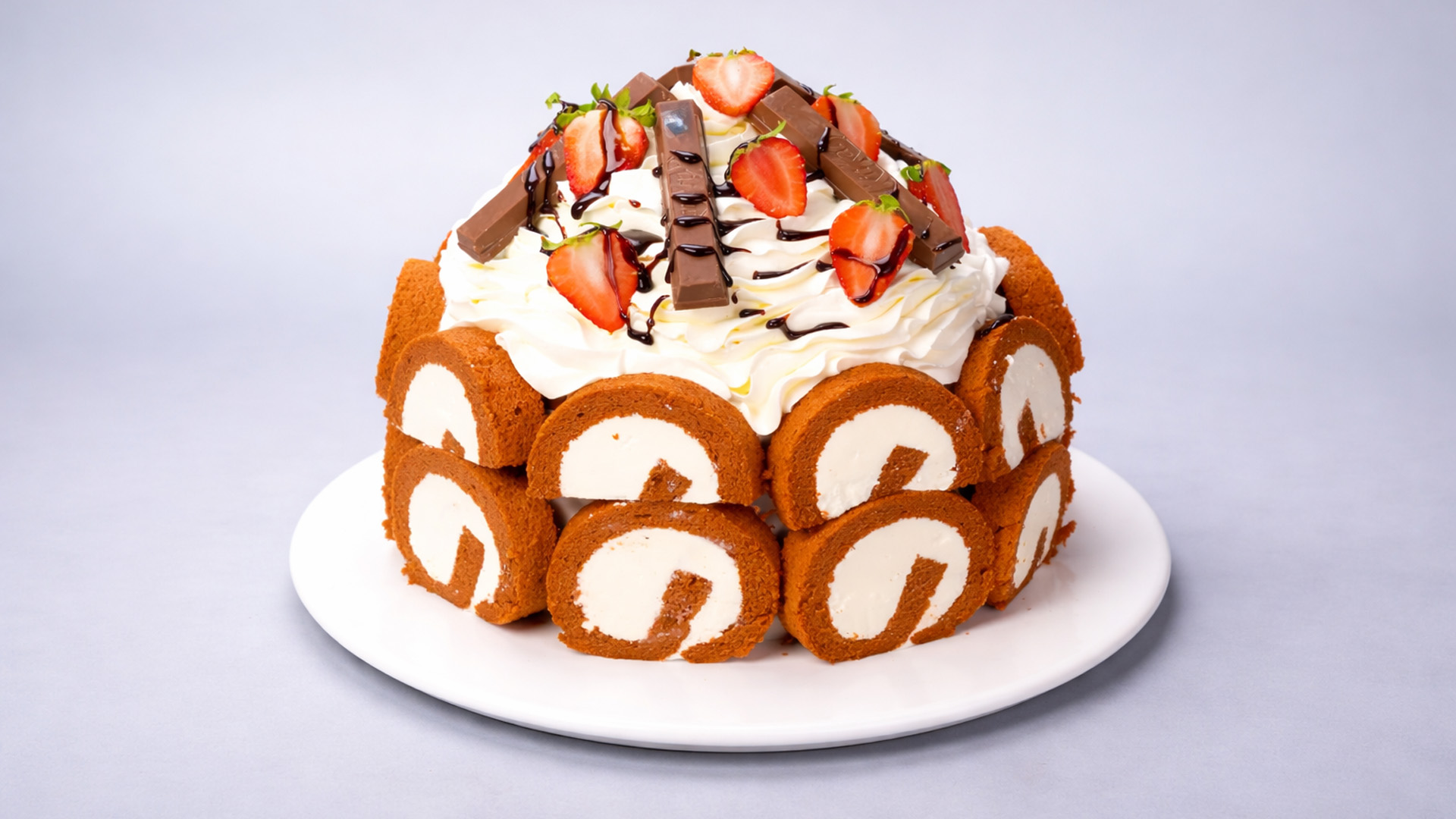Creative homemade cake decorating techniques