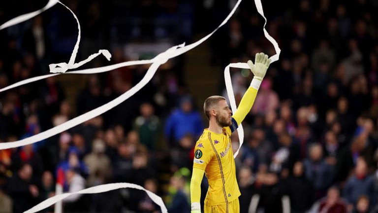 David De Gea dice que Michael Carrick está haciendo un trabajo «increíble» en el Manchester United.