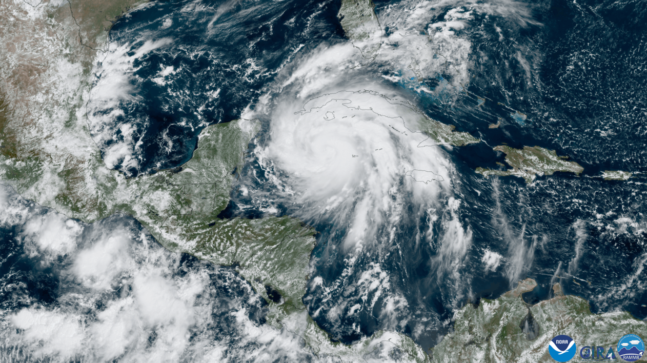 Satellite image of Hurricane Ian approaching the southwest coast of Florida on Sept. 28, 2022.