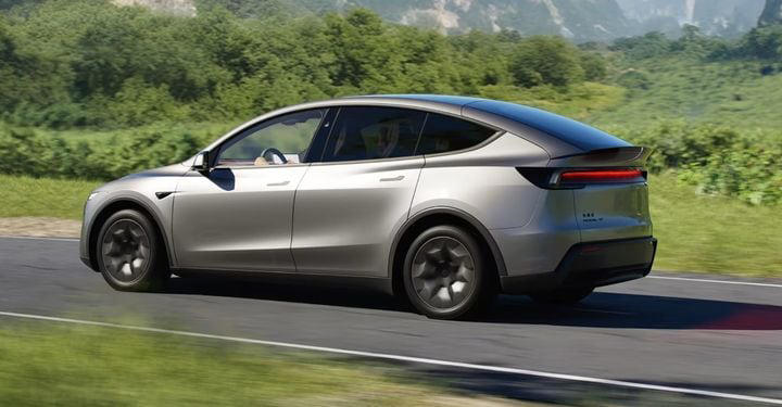 Tesla raises Model Y L price 5 million won a week after release