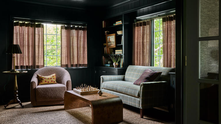 5 Benjamin Moore colors perfect for small living rooms