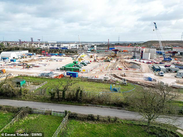Residents of village 'destroyed' by HS2 left thousands out of pocket by ...