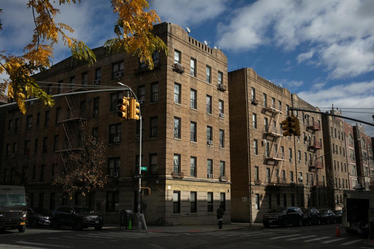 Mamdani floats insurance fix for rent-stabilized buildings
