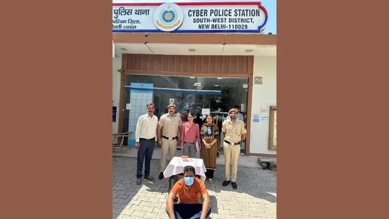 One man, many names, 500 victims: Delhi Police arrest accused in Rs 2 ...
