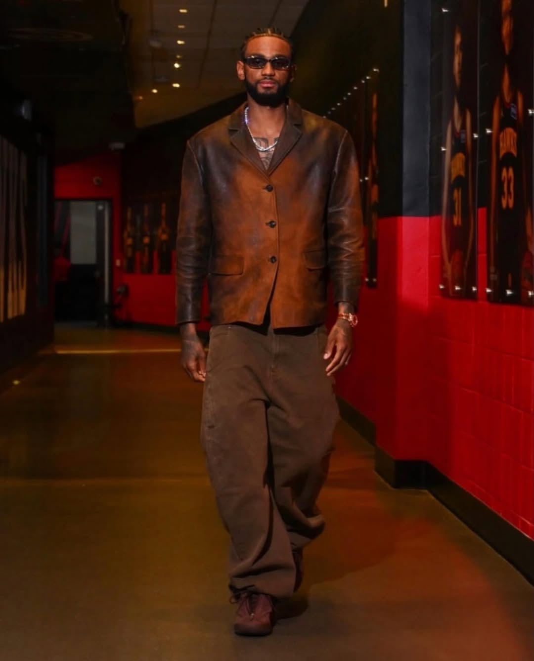 Can you wear fall colors in spring? Here’s how men are doing it right