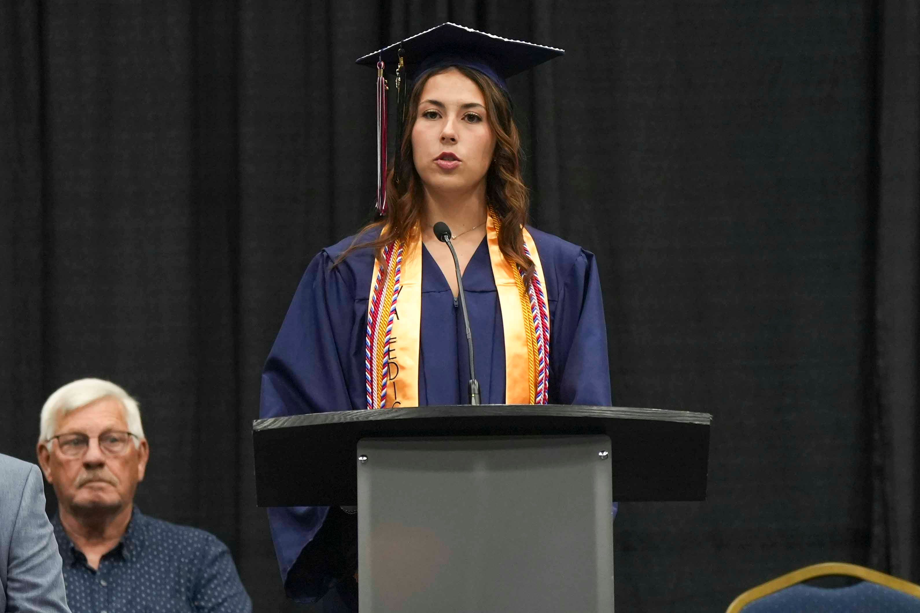 Knox County Schools announces valedictorians and salutatorians for 2026