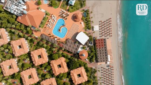 19 all-inclusive resort tips & mistakes, according to a resort worker