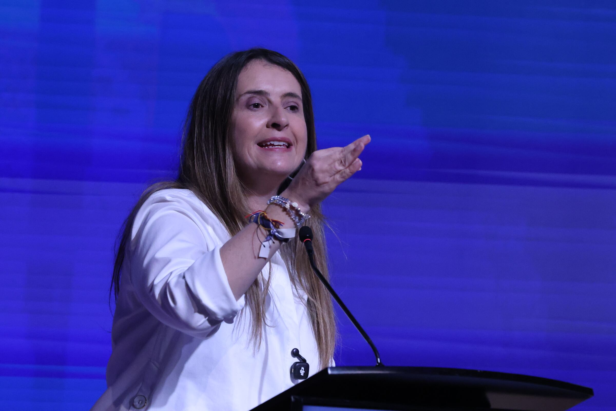 Paloma Valencia pide que capturen a Calarcá: “El Gobierno no manda a la ...