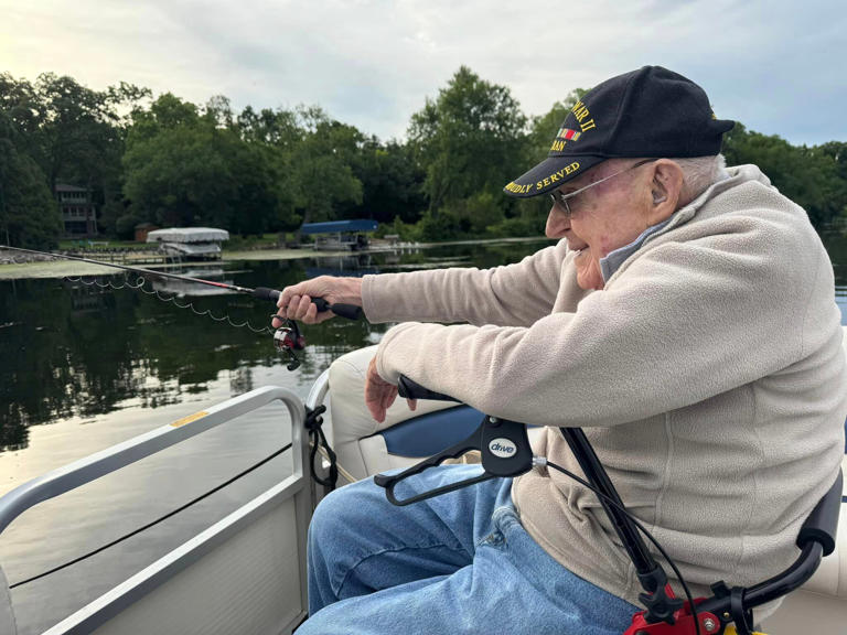 Beloved Madison veteran Lew Harned dies at 101