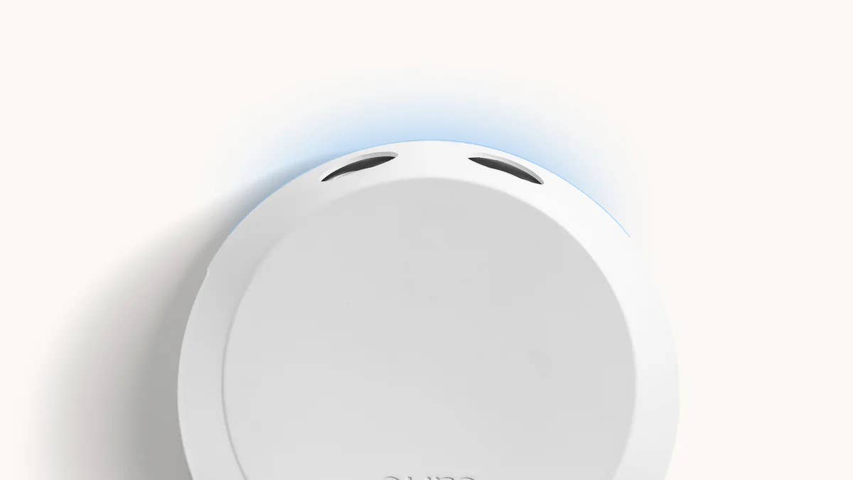 This high-tech fragrance diffuser put my candle warmer out of work