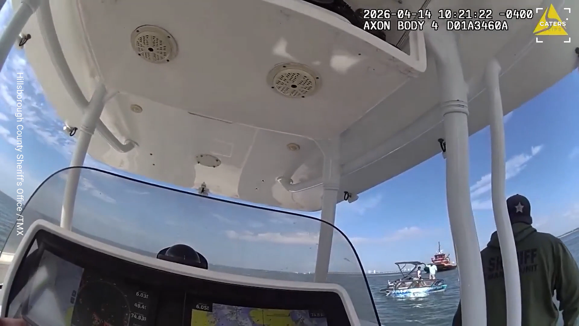 Boat sinks in bay as two people rescued in Florida emergency