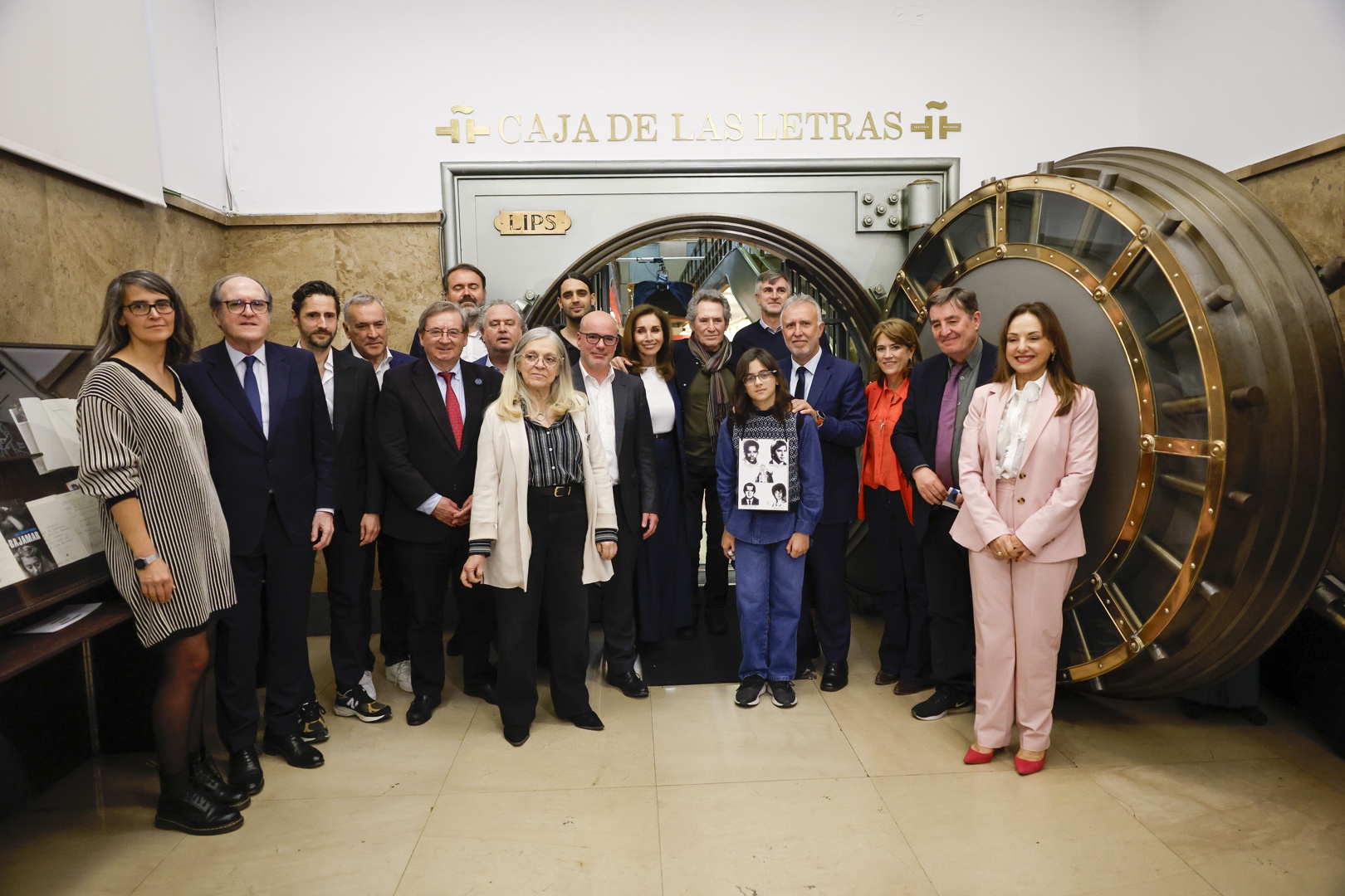 Nunca más impunidad, un homenaje a 307 desaparecidos españoles de la ...