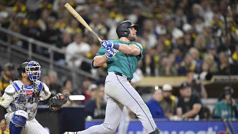 Mariners’ epic late-inning meltdown vs. Padres sent a troubling message ...