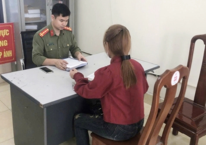 Xúc phạm lực lượng công an trên Facebook, cô gái trẻ bị phạt hơn 6 triệu đồng