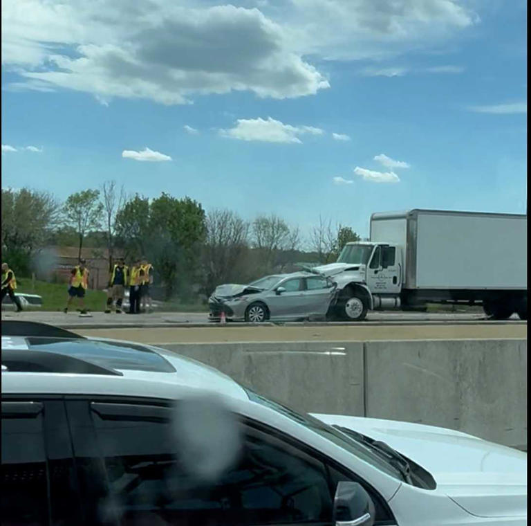 Box truck driver cited after 7-vehicle pileup involving school bus ...