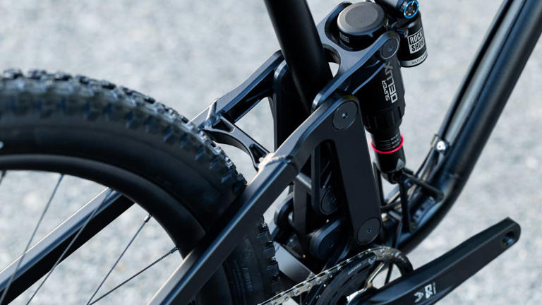 Stinner Romero: Boutique steel full suspension mountain bike, made in ...