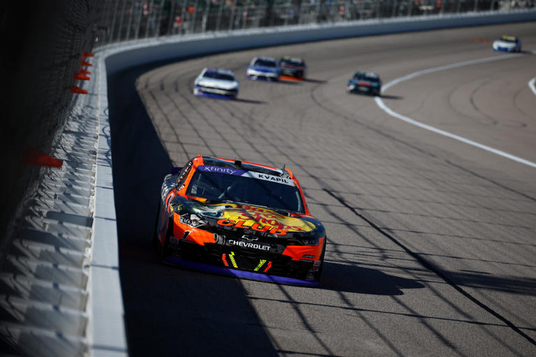NASCAR qualifying order for O'Reilly at Kansas in April 2026
