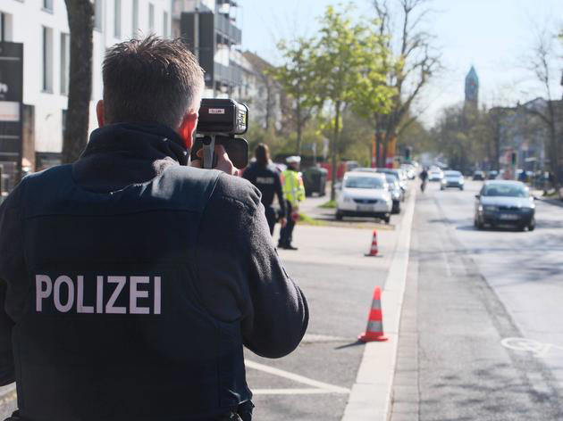 Erstaunlich Geblitzt In 30er Zone Mit 50 Fotos