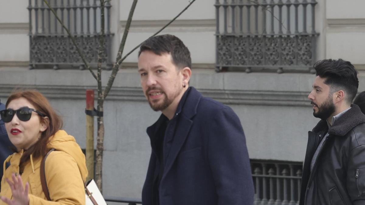 La decisión de Pablo Iglesias tras ver vandalizada su taberna Garibaldi dos  días consecutivos