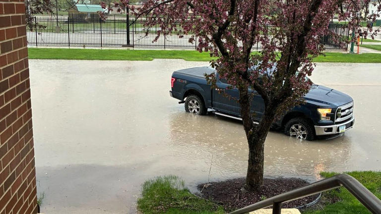 Heavy rains leading to rising rivers, closures to parks, boat ramps ...