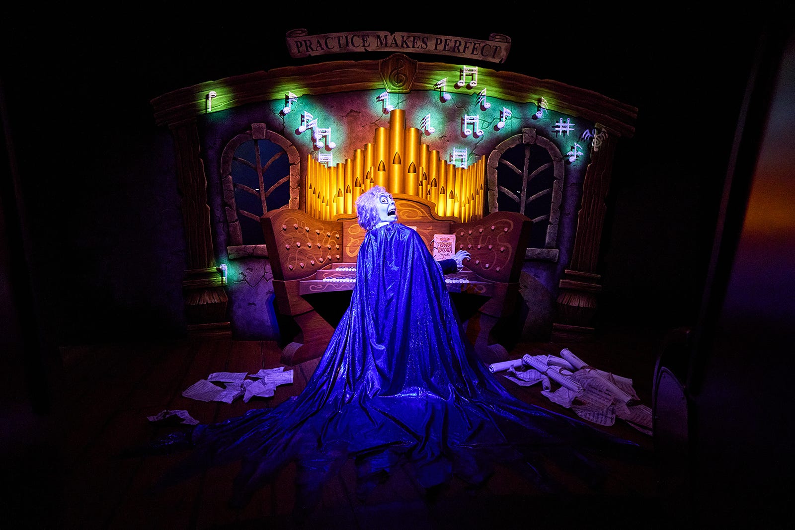 New Phantom Theater ride combines the original with Boo Blasters