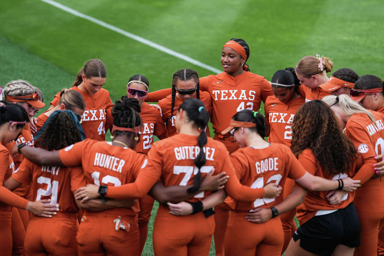 How to watch Texas vs Georgia softball: TV channel, time info for ...