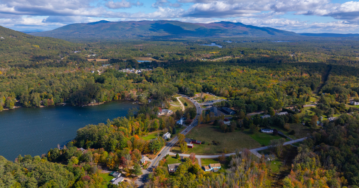 This Little-Known Waterfront Town in New Hampshire Is Pure Magic