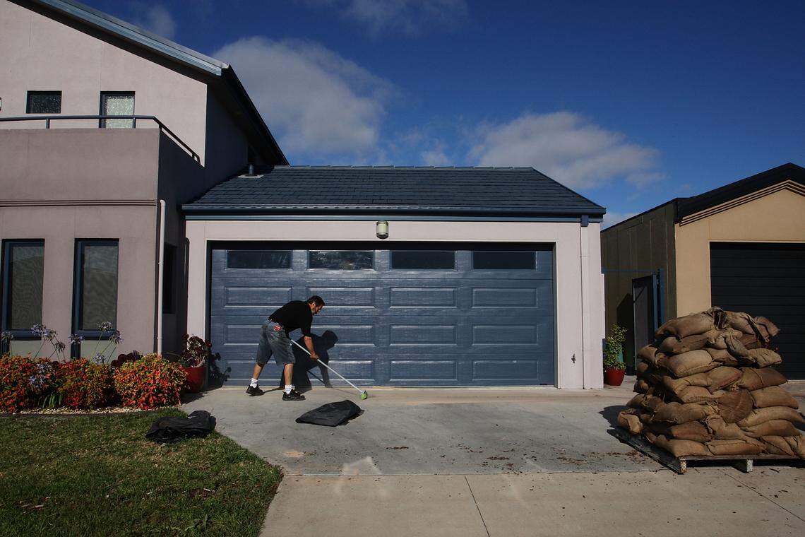 Simple outdoor home checks that could save homeowners thousands in ...