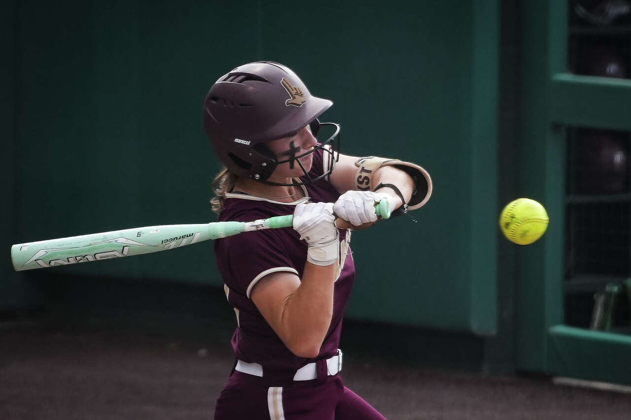 Texas State's Megan Kelnar overcame a broken leg to fulfill her dream ...