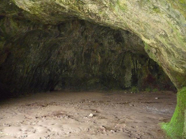 In cave beneath castle, a 'once in a lifetime discovery'