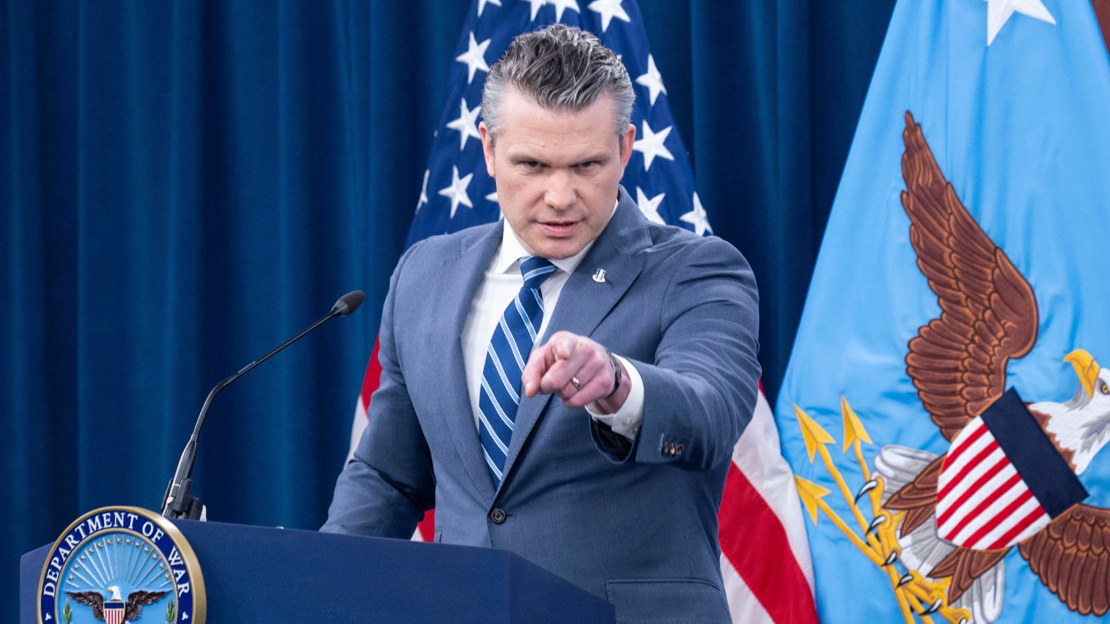 ‘Locked and loaded': Pete Hegseth's warning to Iran as Pakistan eyes ceasefire breakthrough; claims Khamenei ‘wounded'