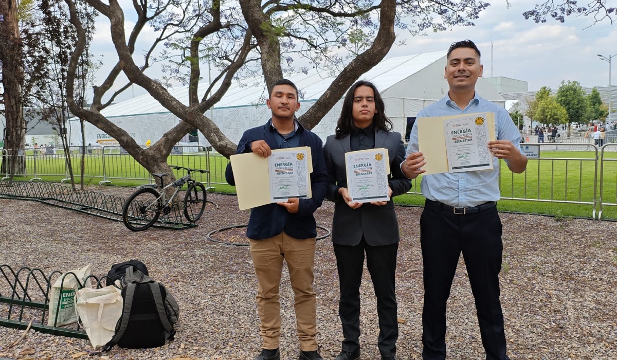 Estudiantes de UTLD ganan premio innovación: energía en la mira