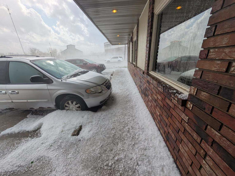 Hail pummels Kansas towns south of KC, damaging vehicles & homes after ...