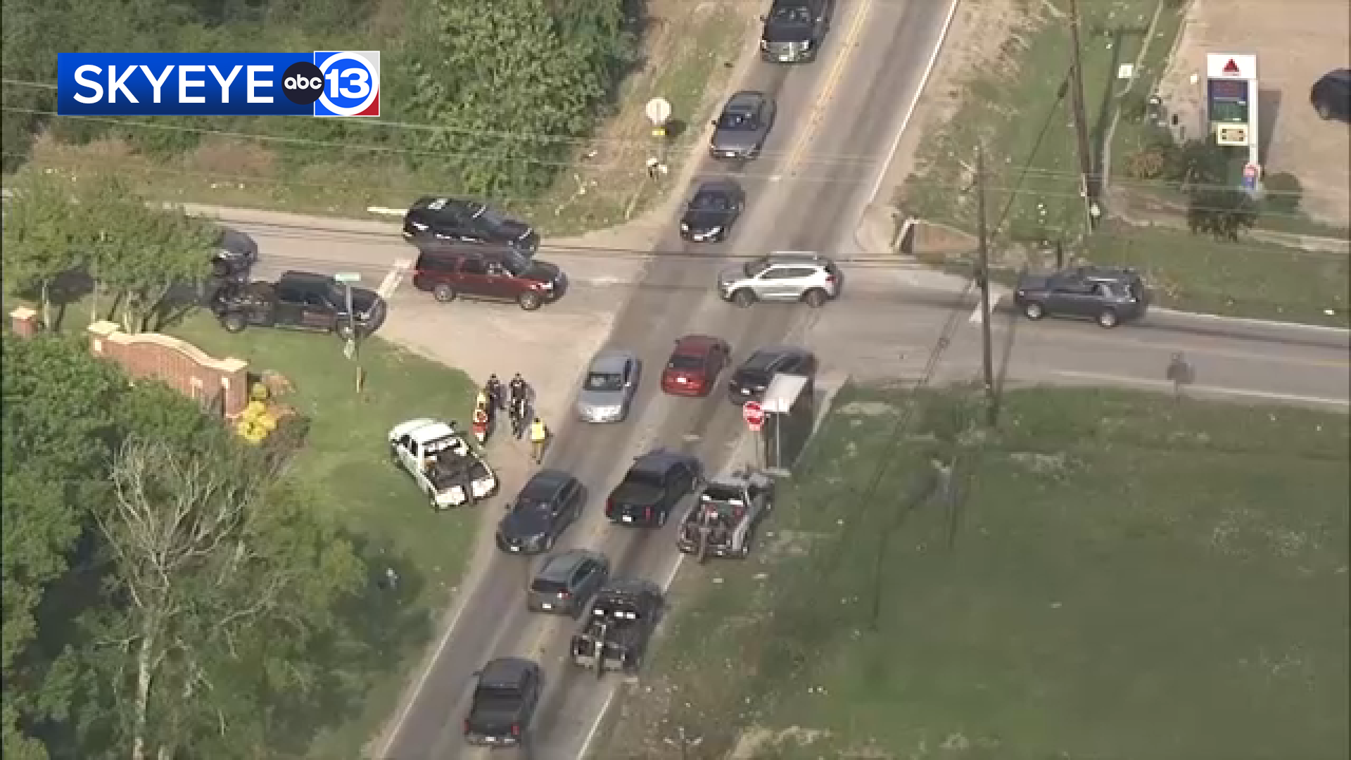 Suspect detained, search underway for others after police chase ends in ...