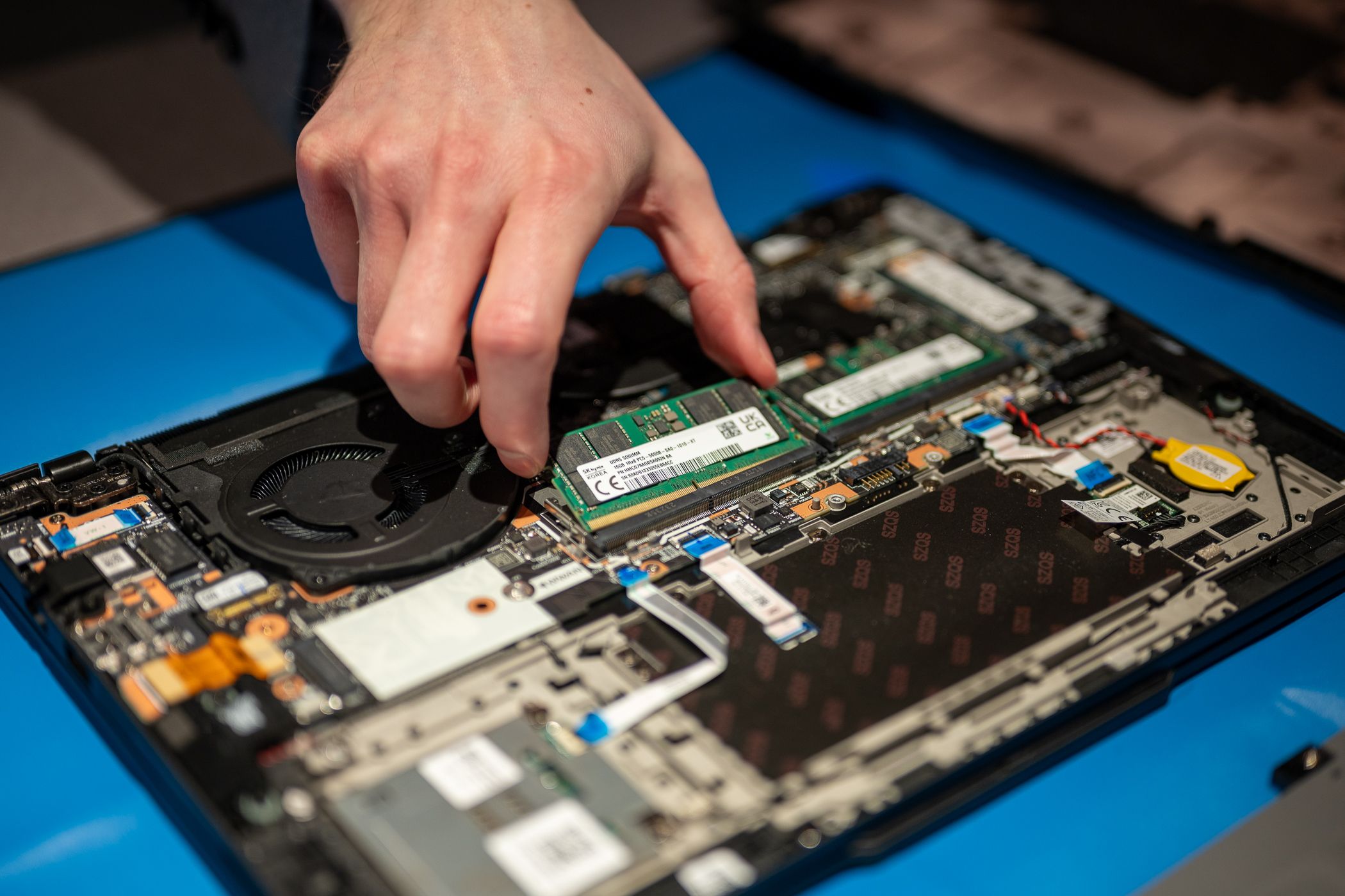 I used to hate non-upgradable laptops, but now I understand why they're ...