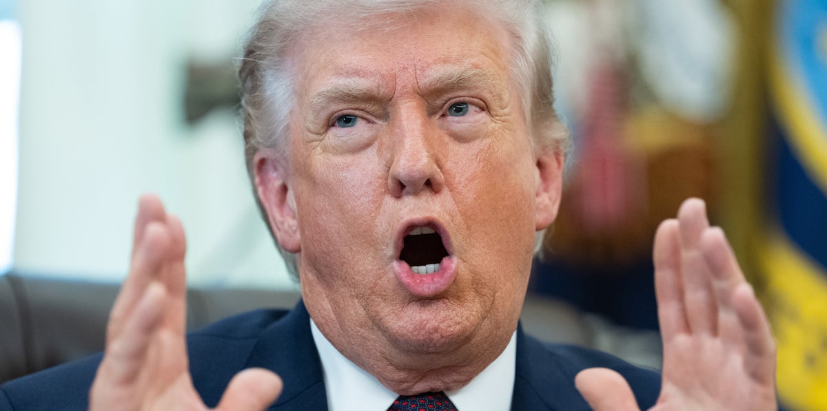 Trump can't stop rage-posting about his ballroom