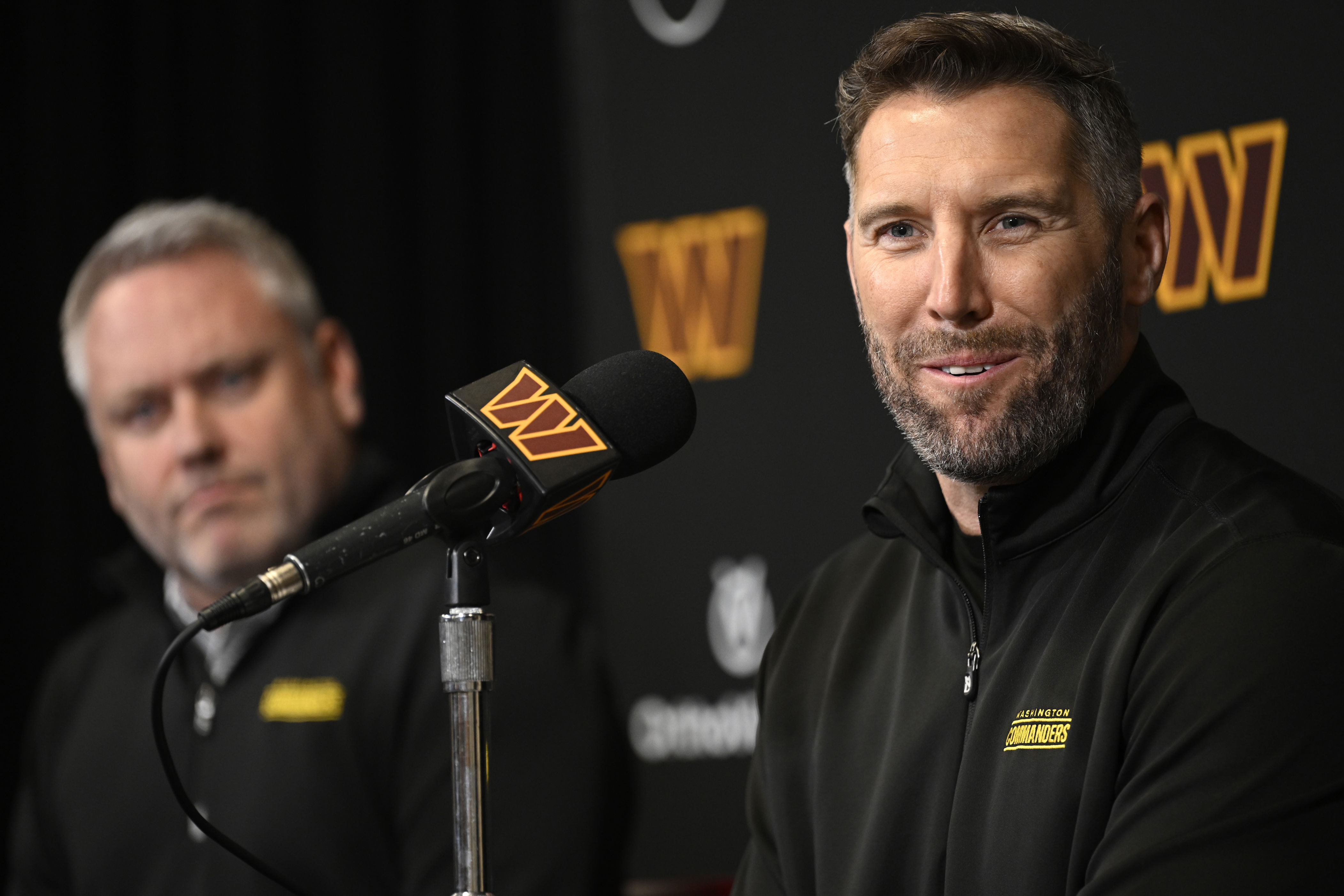 Commanders GM, with plans to keep 7th pick, tries to ignore draft noise