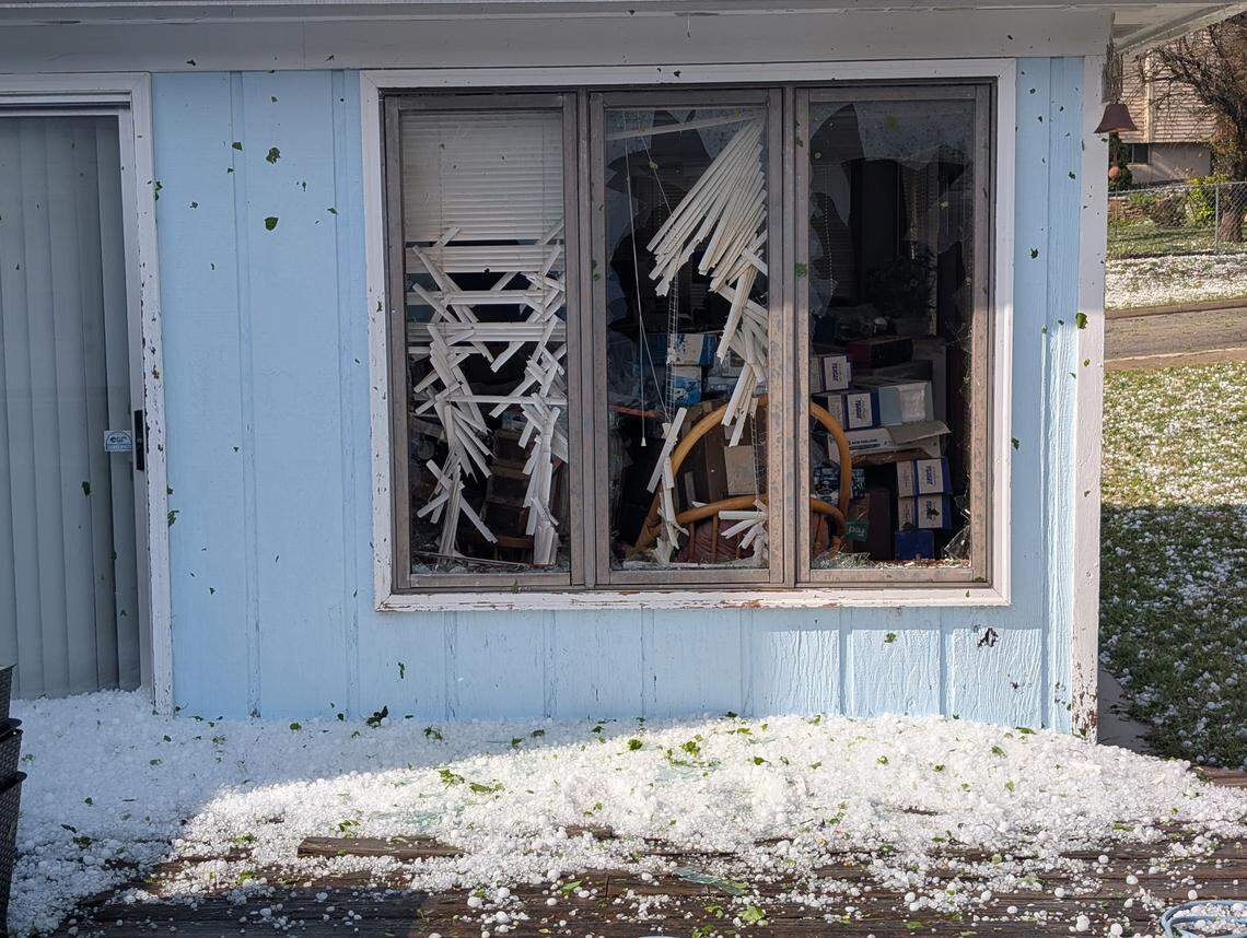 Hail pummels Kansas towns south of KC, damaging vehicles & homes after ...