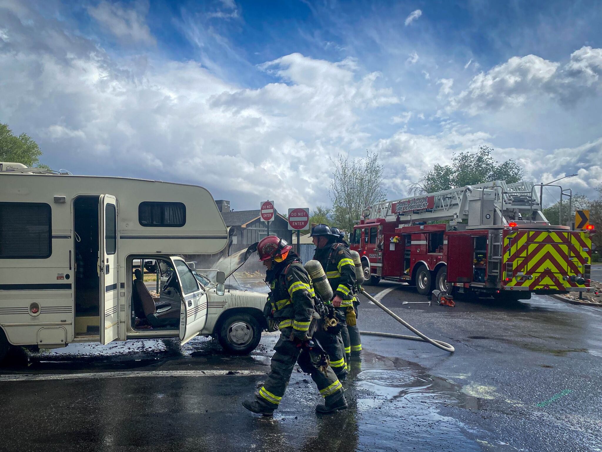 RV fire extinguished in Orchard Mesa