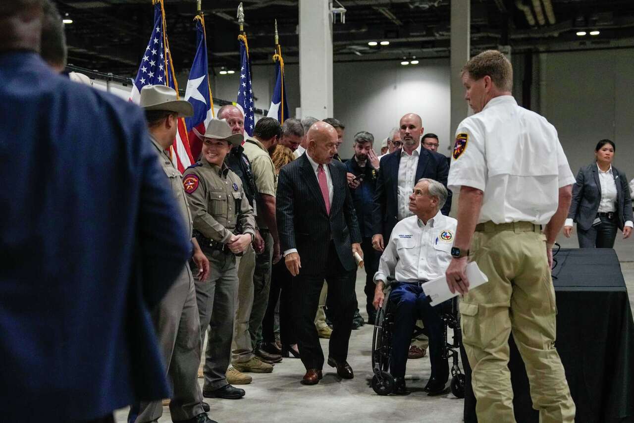 Ken Paxton sues Houston over ICE policy as Mayor John Whitmire delays ...