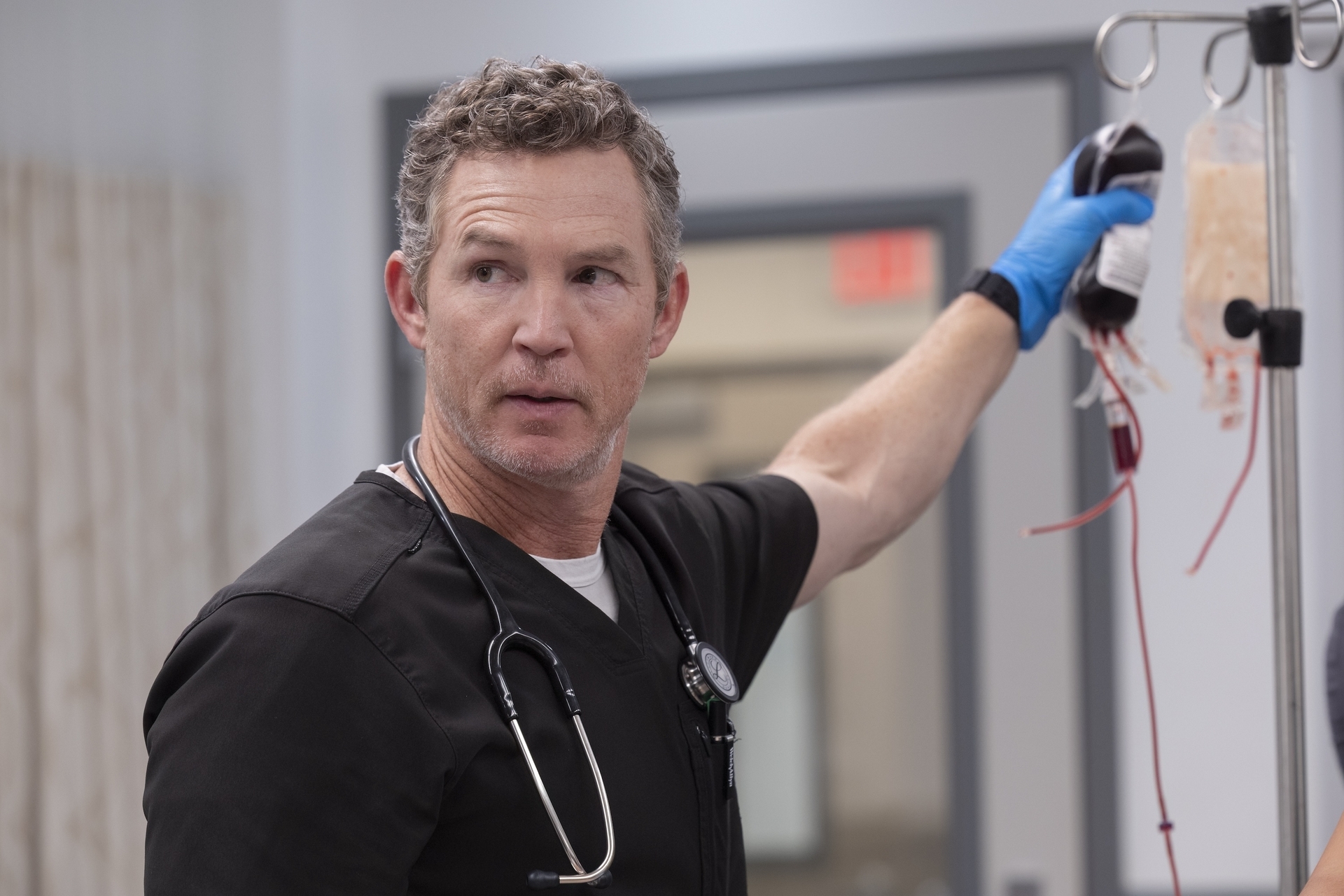 Dr. Jack Abbot On The Pitt Is Drawing Comparisons To Artemis II — And ...
