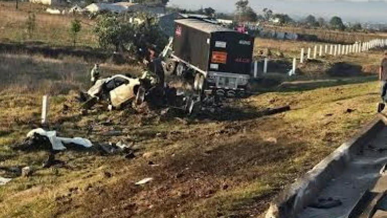 Choque en la autopista México-Tuxpan deja tres muertos