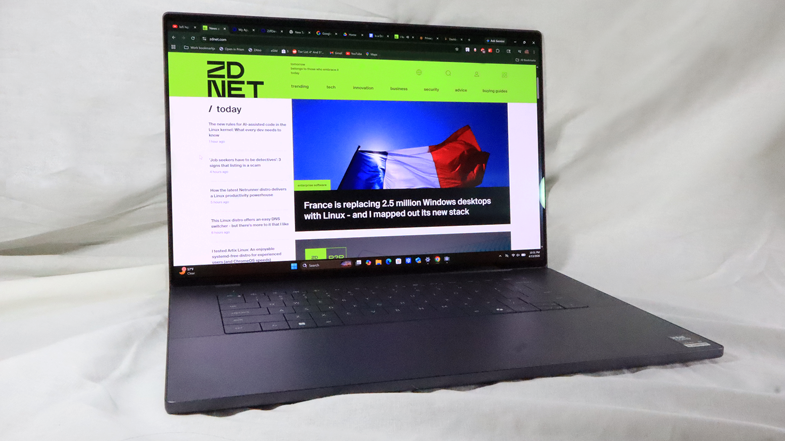 I've used Dell's new XPS 16 for a week, and it's the Windows laptop to beat in 2026