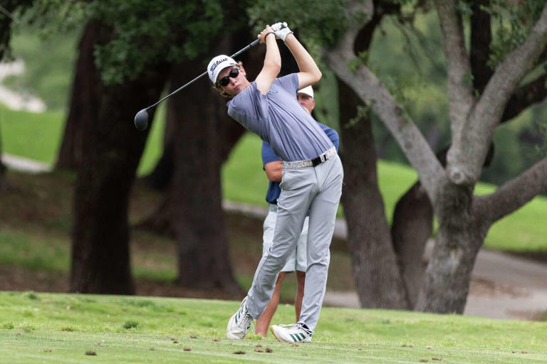 Johnson boys place third in regional to qualify for state golf tournament