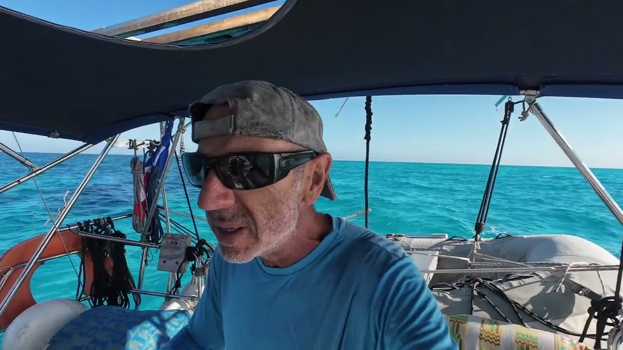 REPRISE DE LA ROUTE D'ÎLES EN ÎLES A CUBA