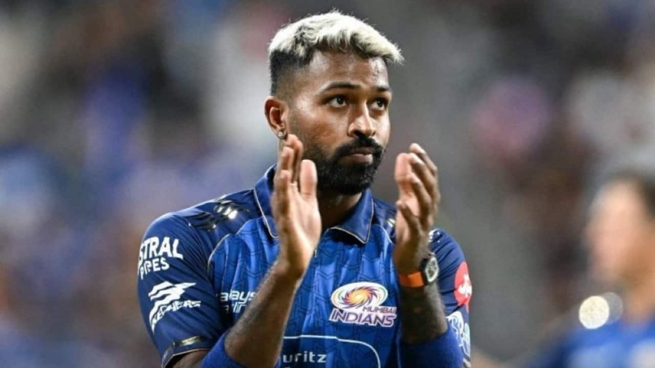 Image for Hardik Pandya punished by BCCI for IPL code of conduct violation