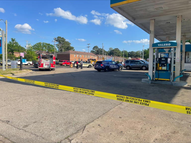 One dead, two critical in targeted shooting at strip mall