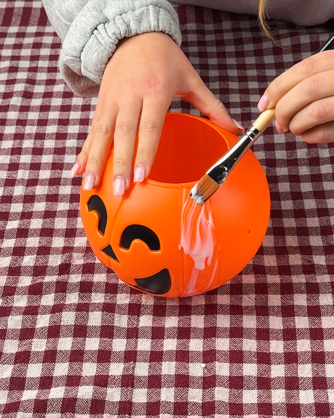 DIY spooky trick or treat basket 🎃🦇