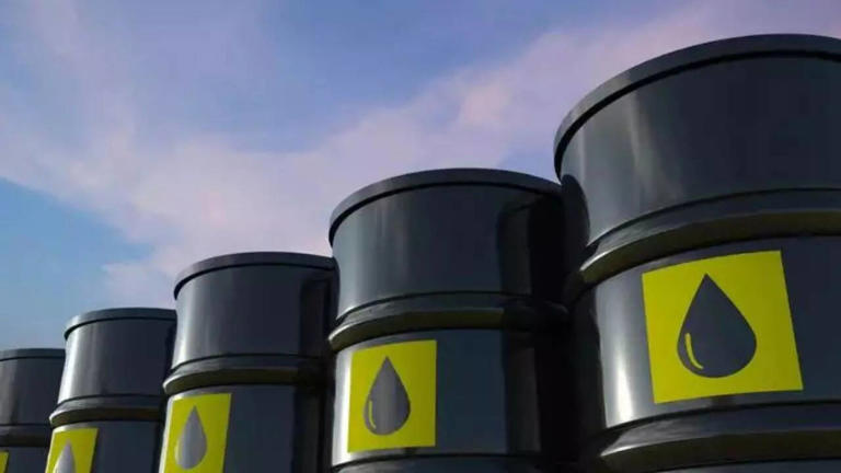 Oil falls on prospects for talks to end Iran war and revive supply