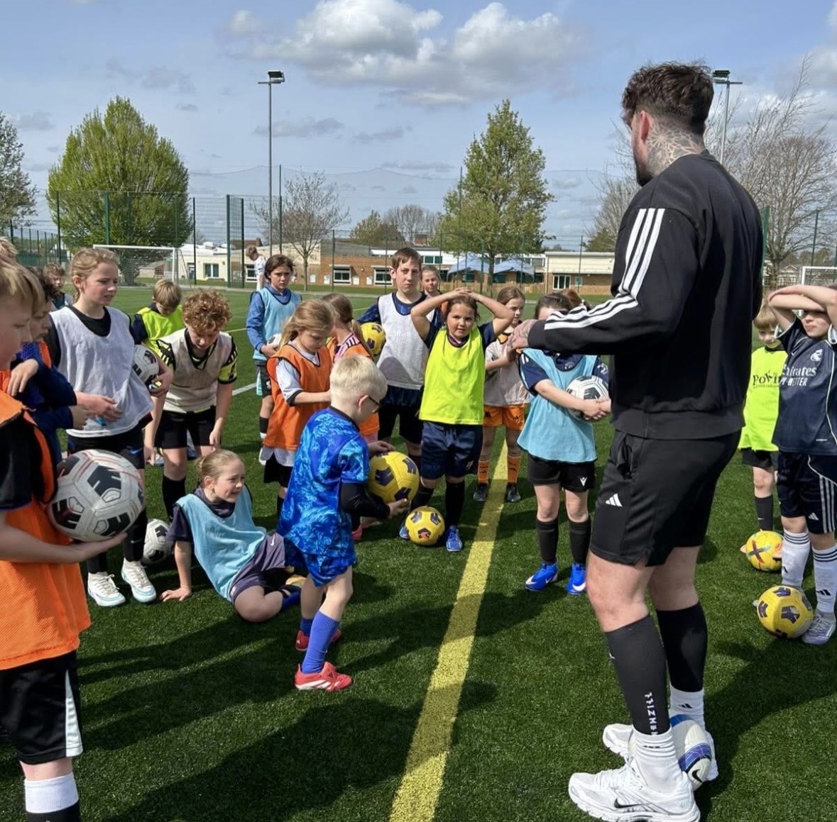 Freestyler Jay Rosa brings explosive skills to Jack Collison Soccer Camps